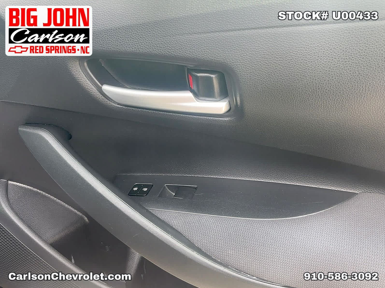 Used 2020 Toyota Corolla LE FWD image 36