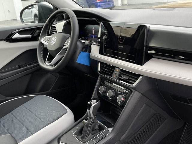 New 2026 Volkswagen Taos S FWD image 21