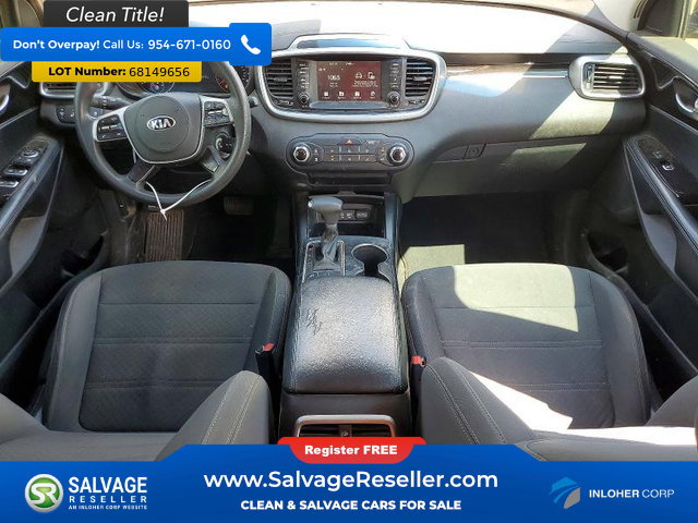 Used 2019 Kia Sorento FWD image 11