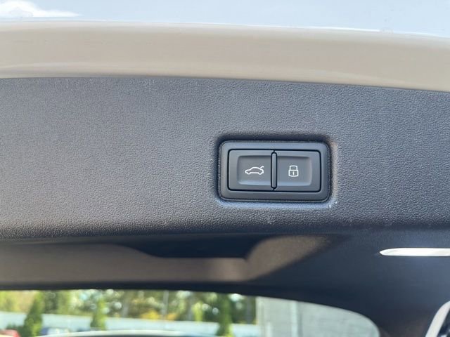 New 2025 Audi Q5 Premium Plus image 27