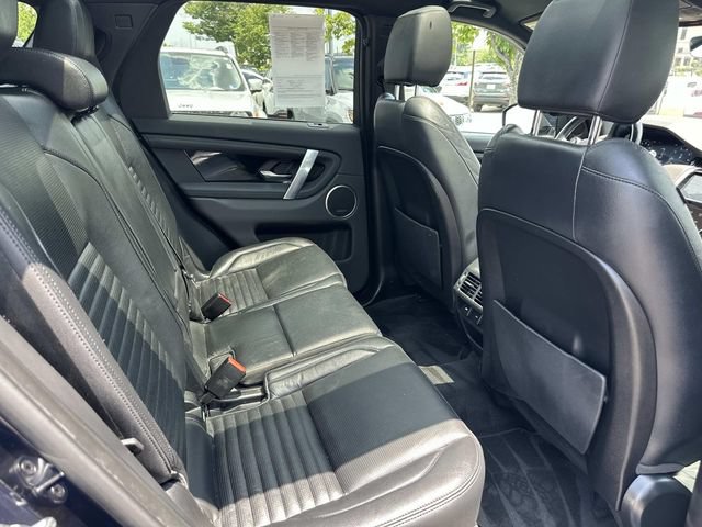 Used 2020 Land Rover Discovery Sport SE AWD/4WD image 12
