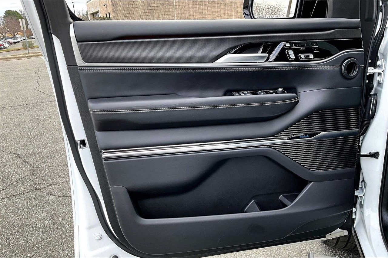 Certified 2024 Jeep Grand Wagoneer L Series II w/ Quick Order Packagew 28T image 28