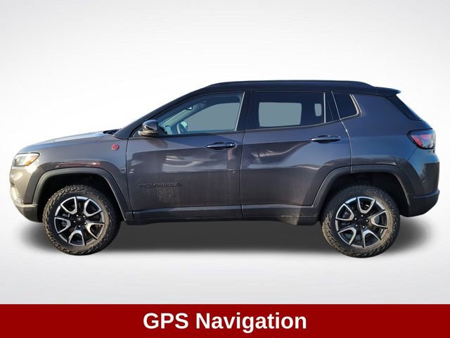 Used 2024 Jeep Compass Trailhawk w/ Trailhawk Elite Group video 2