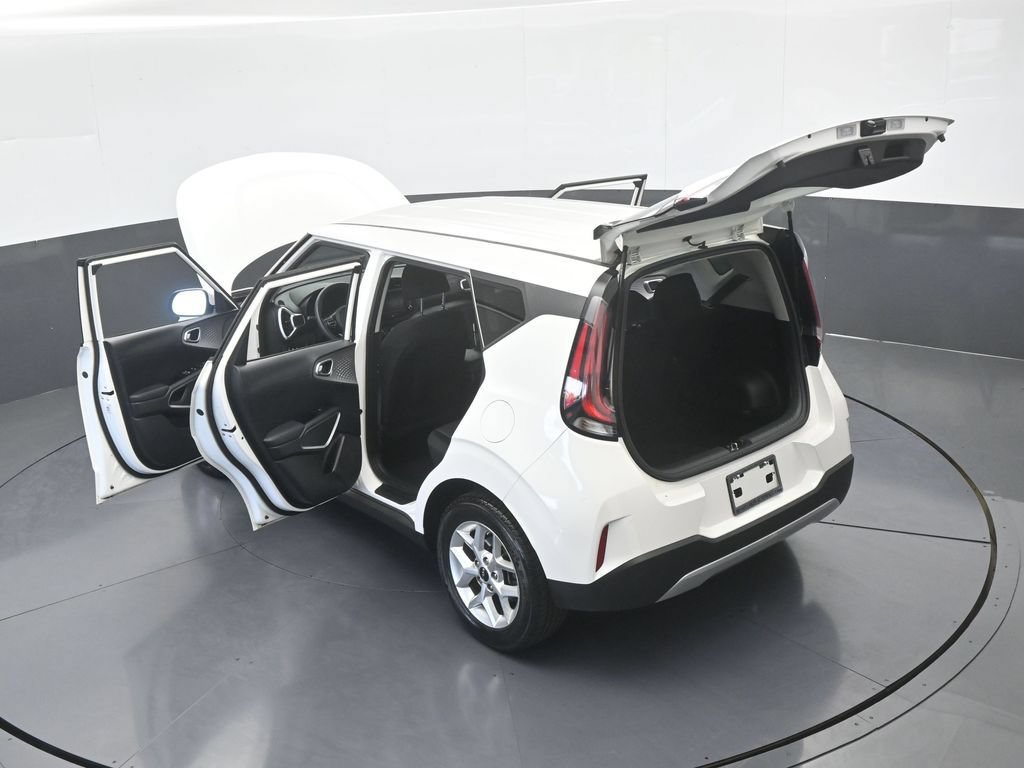 Used 2024 Kia Soul LX w/ Option Group 015 FWD image 62