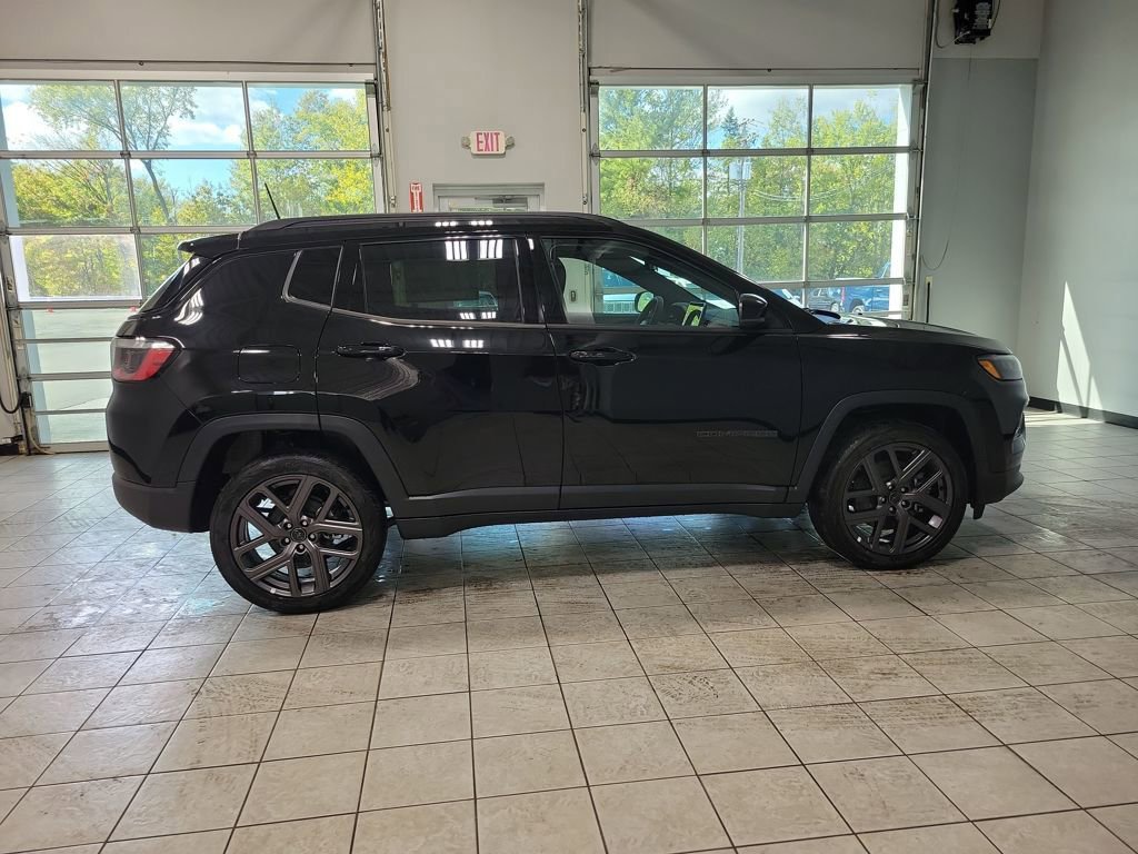 New 2026 Jeep Compass Limited AWD/4WD image 7