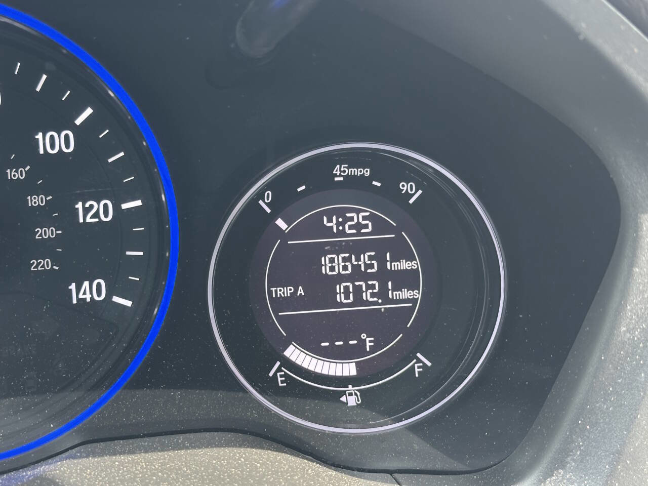 Used 2017 Honda HR-V LX image 16