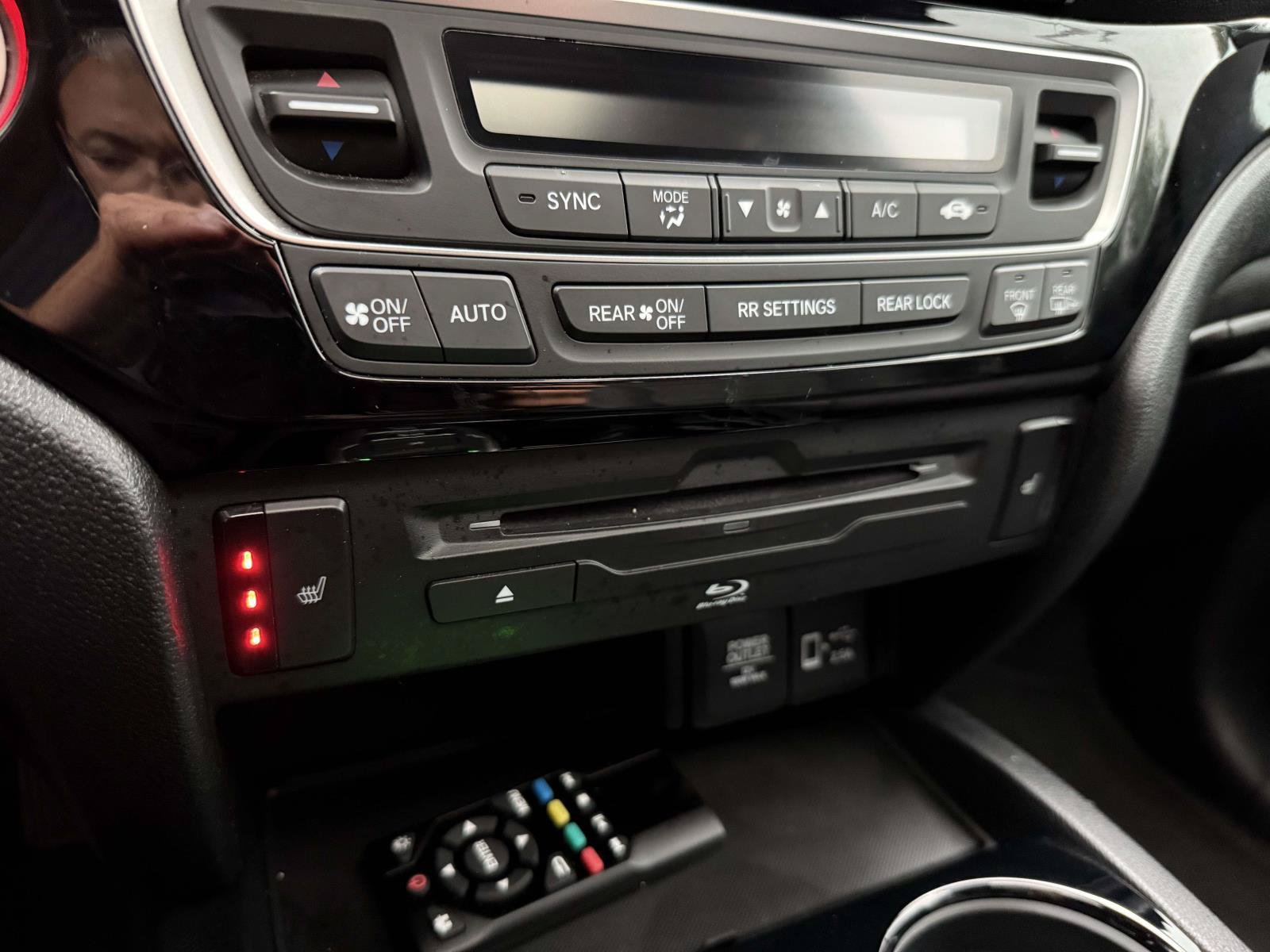 Used 2022 Honda Pilot Touring image 29