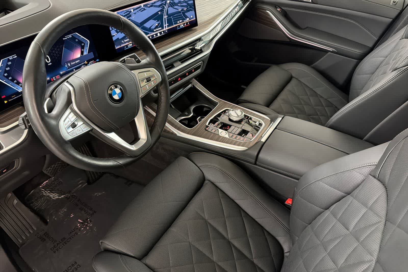 Used 2026 BMW X7 xDrive40i AWD/4WD image 11