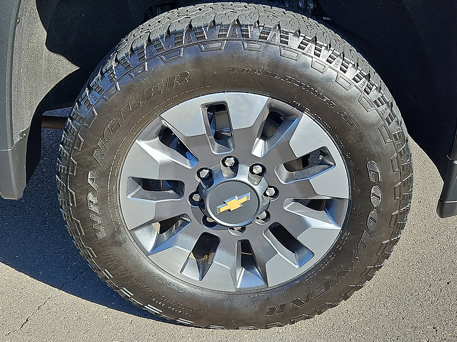 Certified 2022 Chevrolet Silverado 2500 Custom w/ Custom Value Package image 7