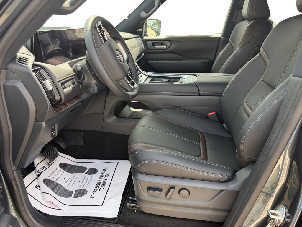 New 2026 Nissan Armada SL w/ Captain's Chari Seat Package AWD/4WD image 10