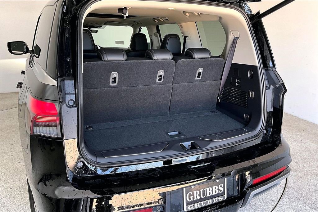 New 2026 INFINITI QX80 Pure RWD image 45