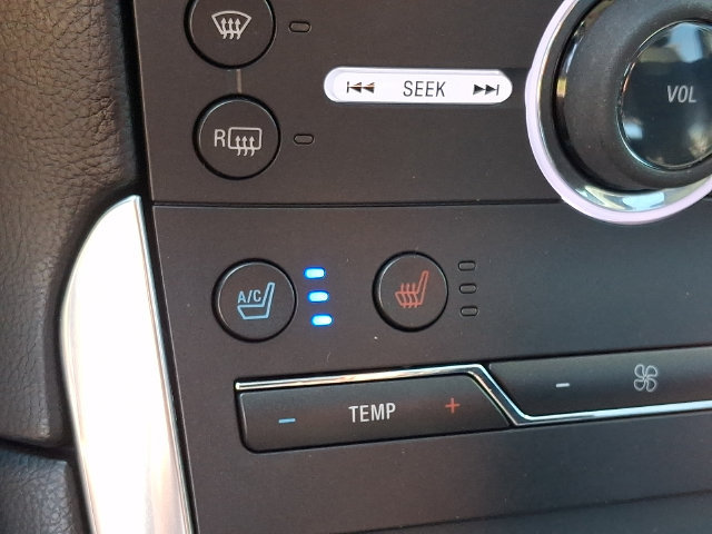 Used 2015 Ford Edge Sport w/ Equipment Group 401A FWD image 23
