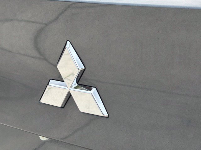 New 2026 Mitsubishi Outlander SE FWD image 13