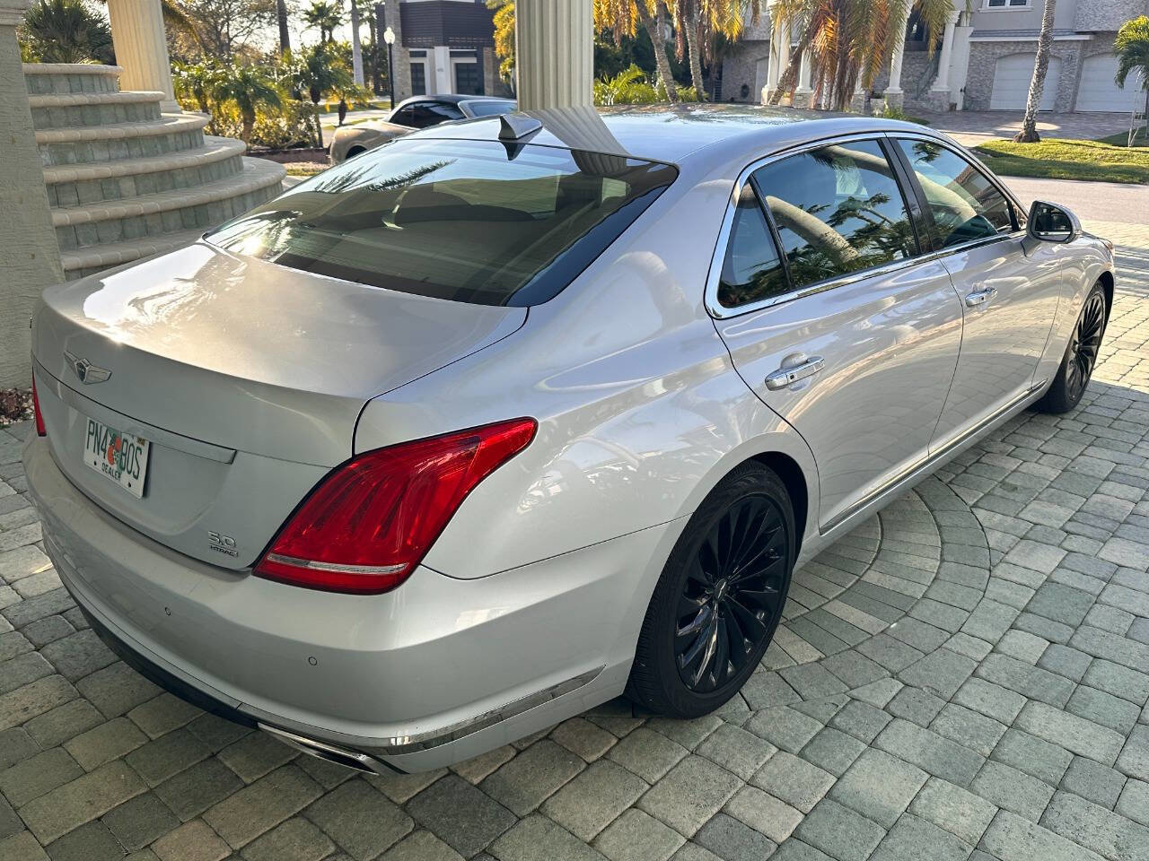 Used 2017 Genesis G90 5.0 Ultimate image 29