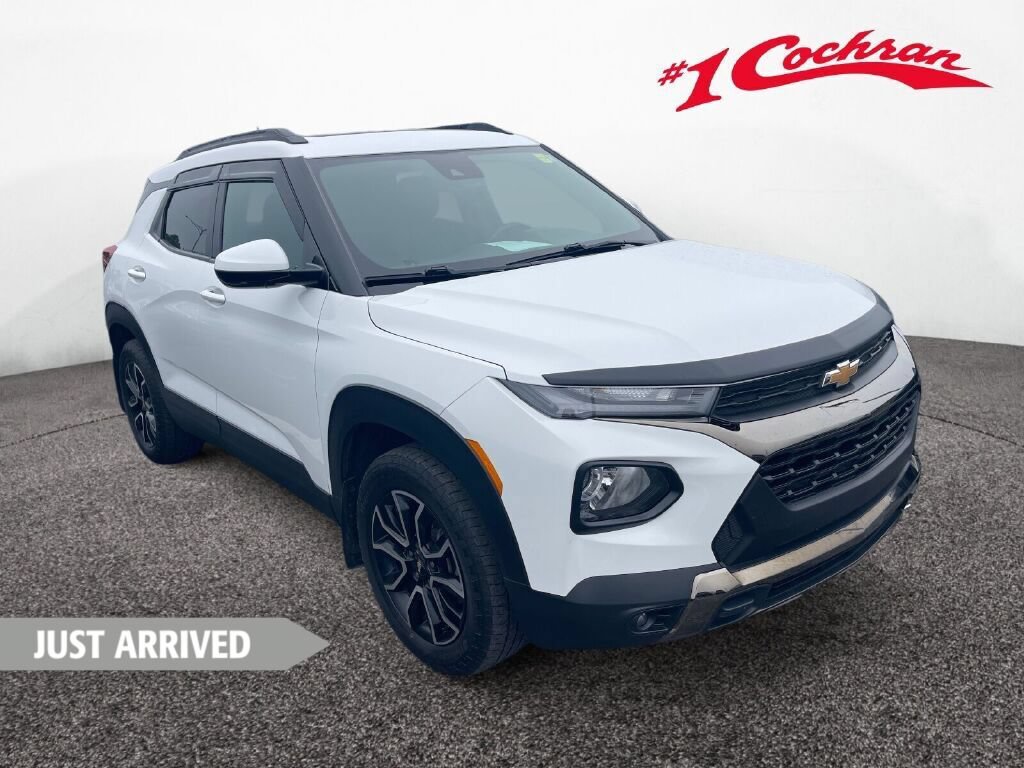 Used 2023 Chevrolet TrailBlazer ACTIV w/ Sun and Liftgate Package AWD/4WD image 1