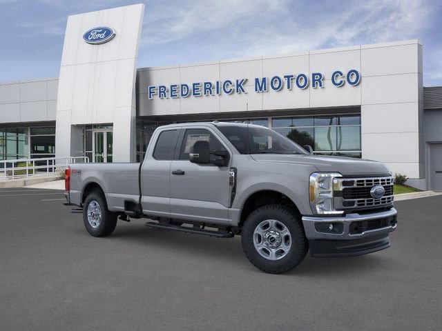 New 2026 Ford F250 XLT w/ FX4 Off-Road Package image 7