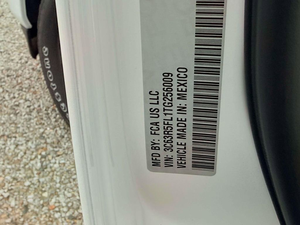 New 2026 RAM 2500 Laramie AWD/4WD image 16