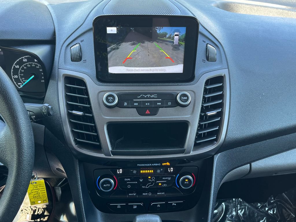 Used 2022 Ford Transit Connect XLT image 15