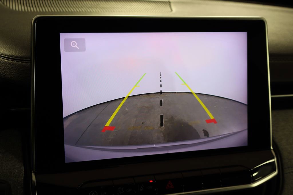 Used 2023 Jeep Compass Sport image 34