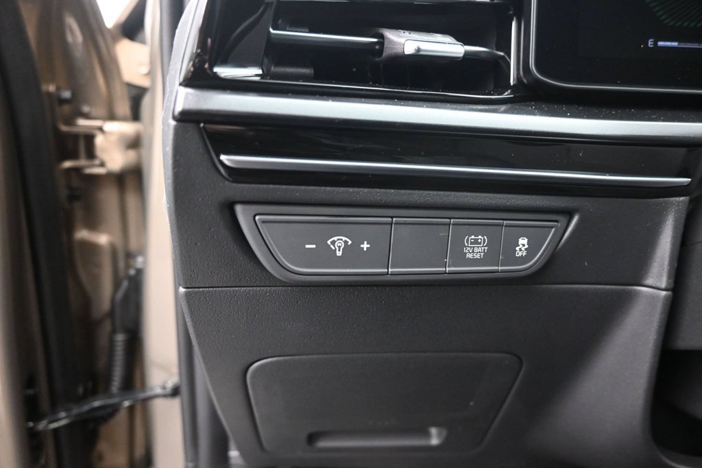 New 2027 Kia Niro LX FWD image 37