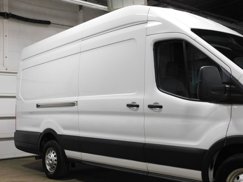 Used 2022 Ford Transit 250 148 High Roof Extended AWD image 13