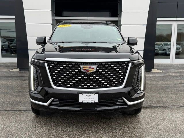 Certified 2025 Cadillac Escalade Premium Luxury image 2