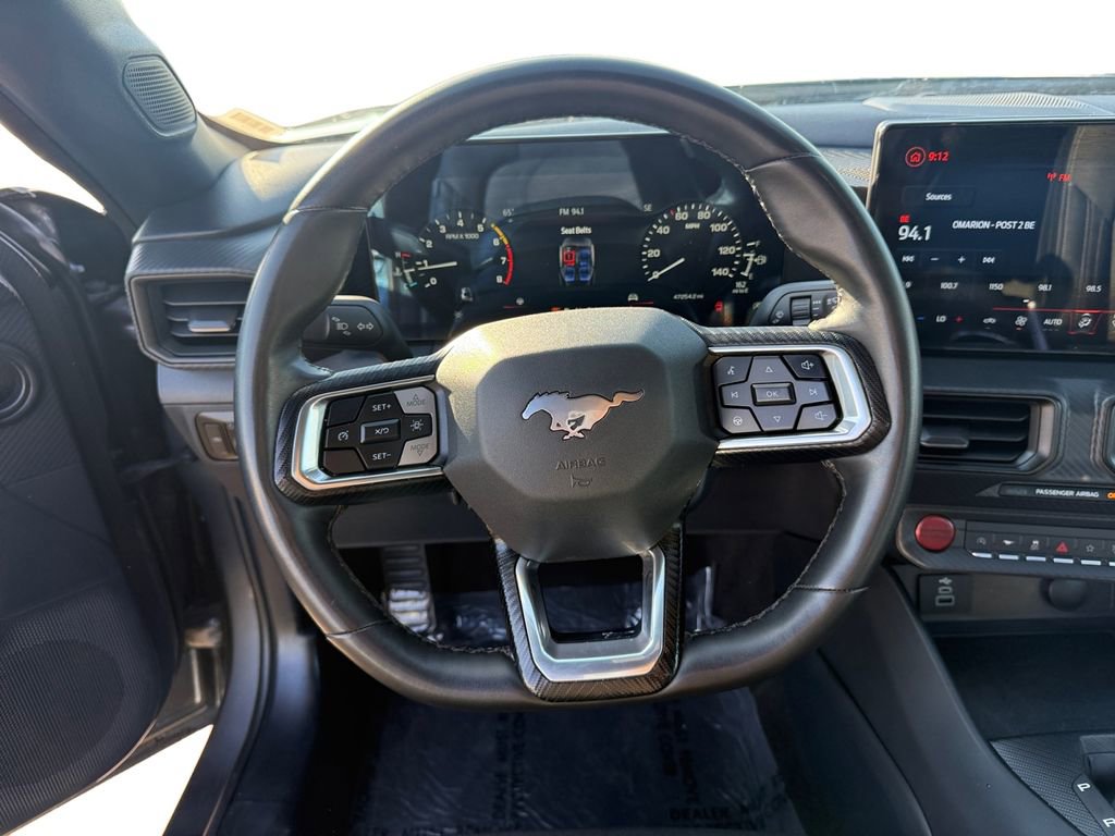 Used 2024 Ford Mustang Coupe image 13