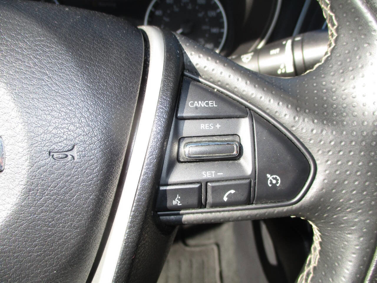 Used 2017 Nissan Maxima 3.5 SV image 15