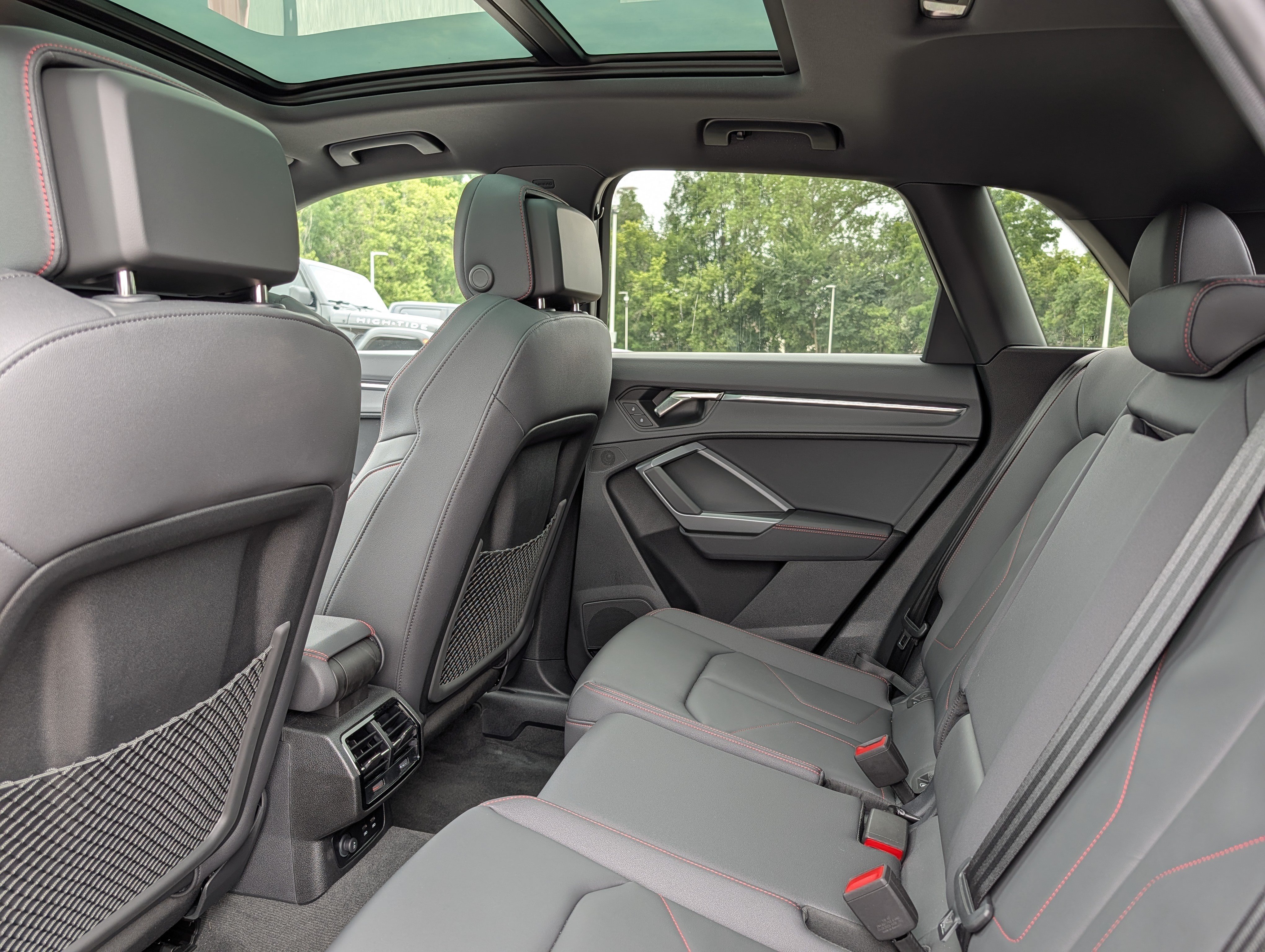 Certified 2025 Audi Q3 2.0T Premium Plus AWD/4WD image 22
