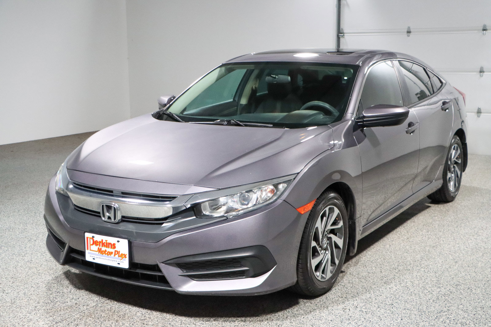 Used 2018 Honda Civic EX image 30