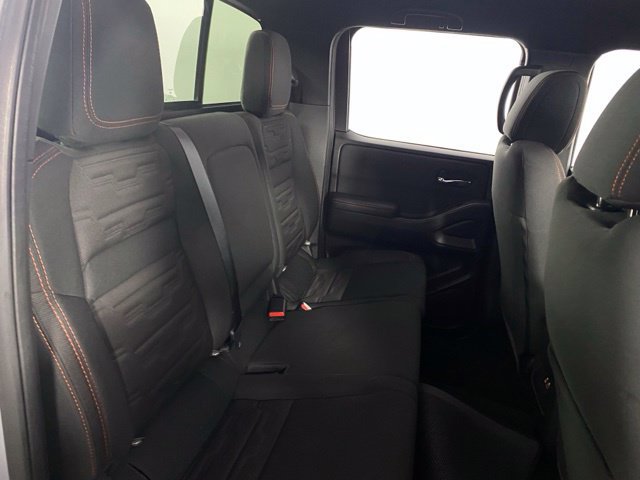 Used 2024 Nissan Frontier PRO-4X w/ Technology Package AWD/4WD image 18