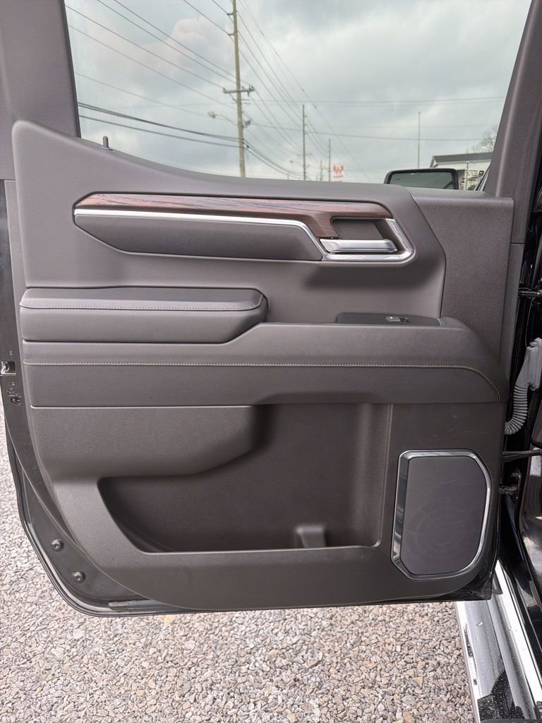 Used 2024 GMC Sierra 1500 SLT w/ SLT Premium Plus Package image 16
