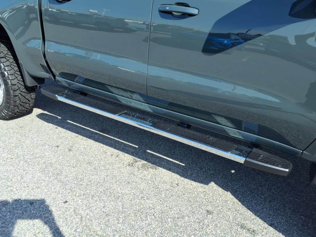 Used 2025 Chevrolet Silverado 1500 LT image 6