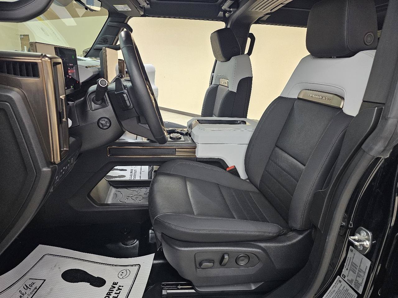 Used 2024 GMC Hummer EV 3X w/ Battery Pack, 24 Module Pack AWD/4WD image 17