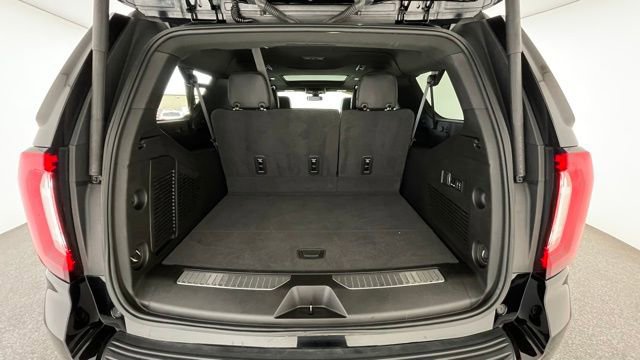 Used 2022 GMC Yukon XL Denali image 45
