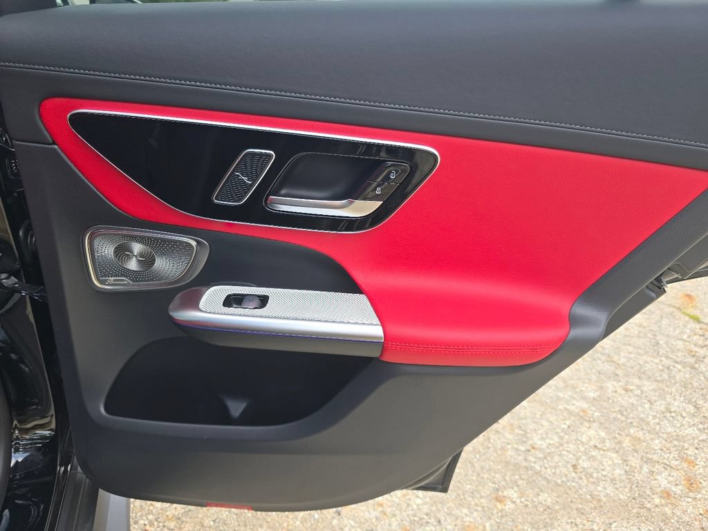 New 2027 Mercedes-Benz GLC 300 4MATIC image 23