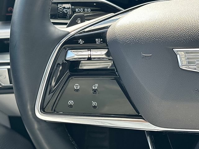 Certified 2024 Cadillac Lyriq Luxury RWD image 8