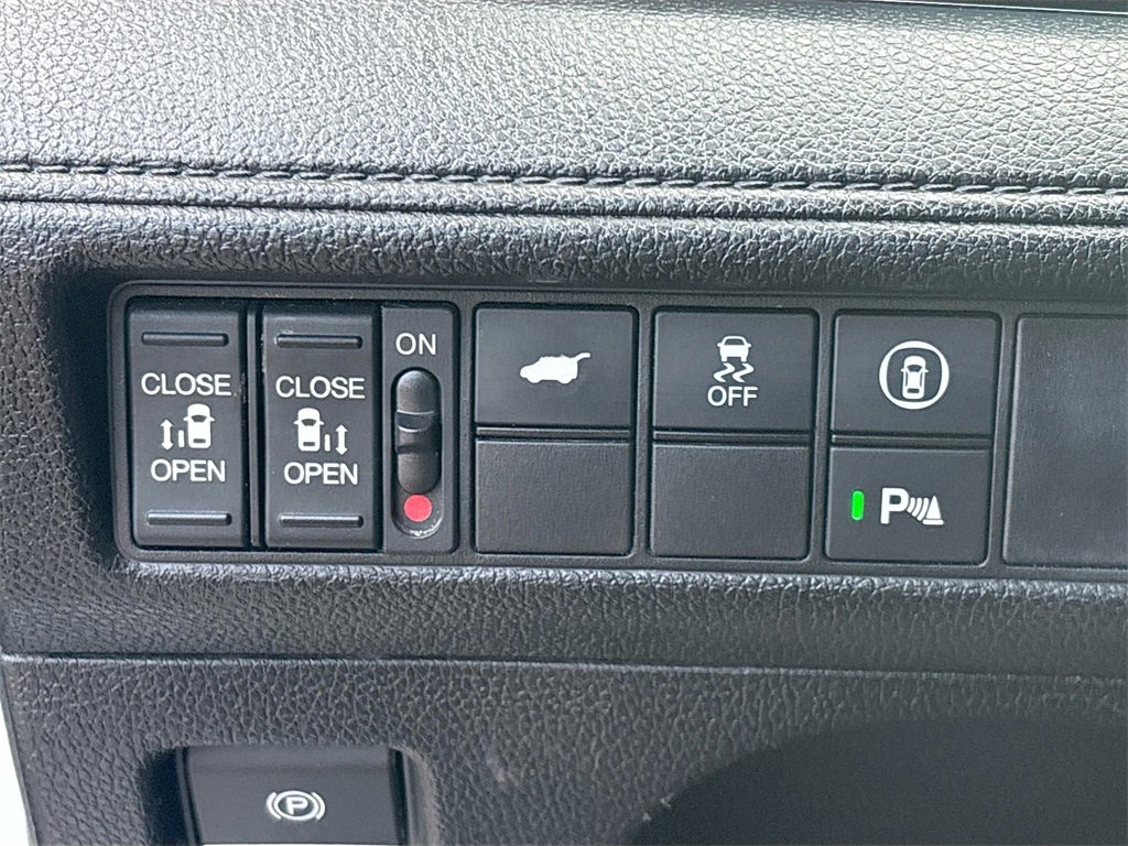 Used 2024 Honda Odyssey Elite image 10