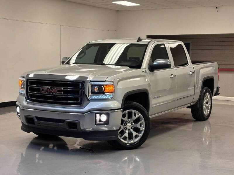 Used 2015 GMC Sierra 1500 SLT w/ SLT Crew Cab Value Package AWD/4WD image 1