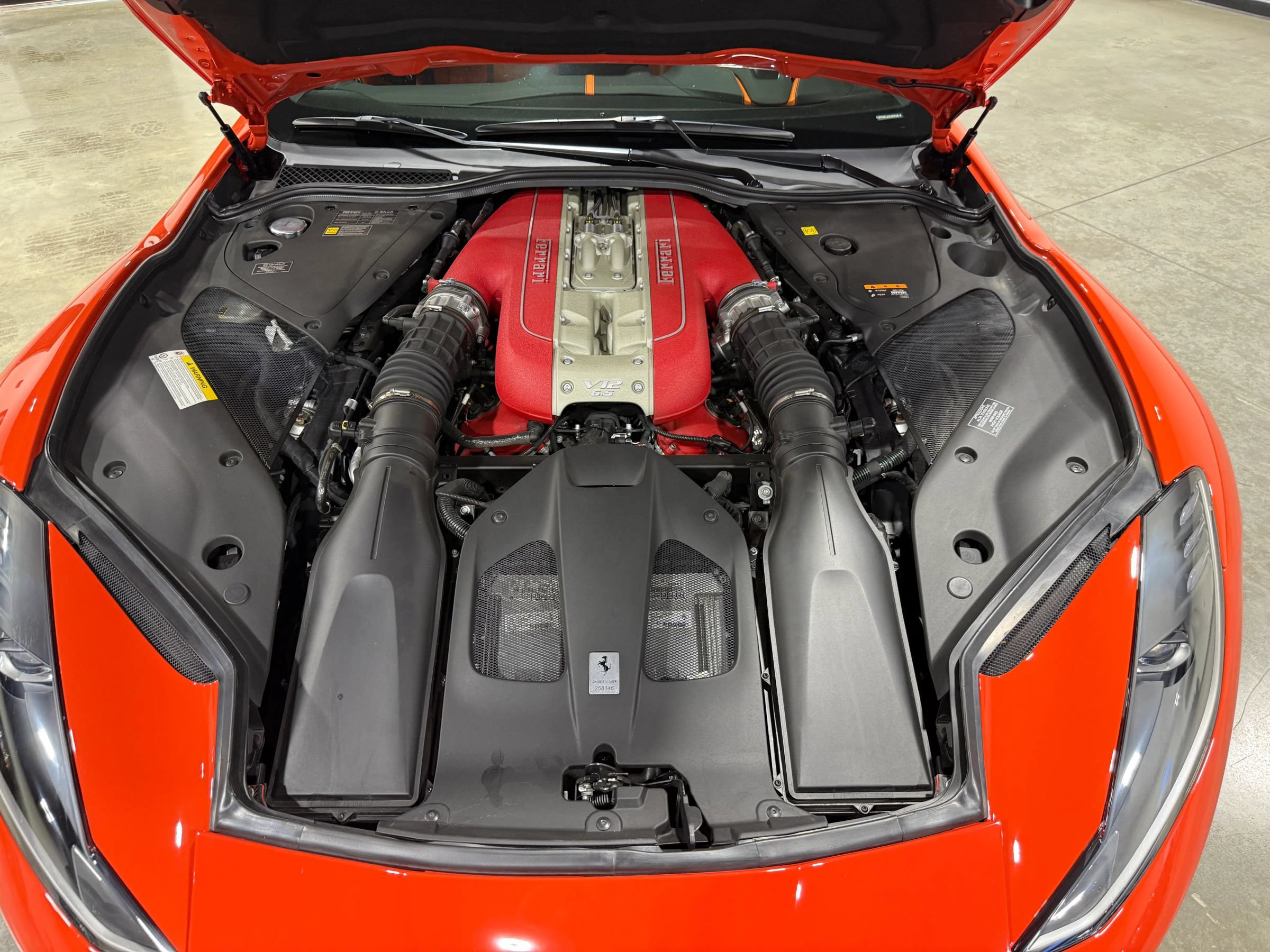 Used 2020 Ferrari 812 Superfast RWD image 80