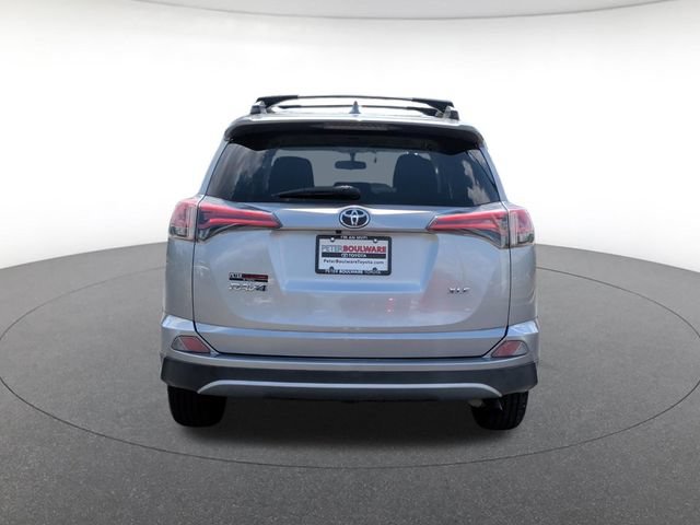 Used 2016 Toyota RAV4 XLE FWD image 4