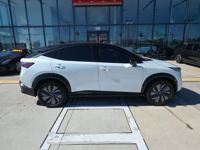 Used 2023 Nissan Ariya AWD image 4