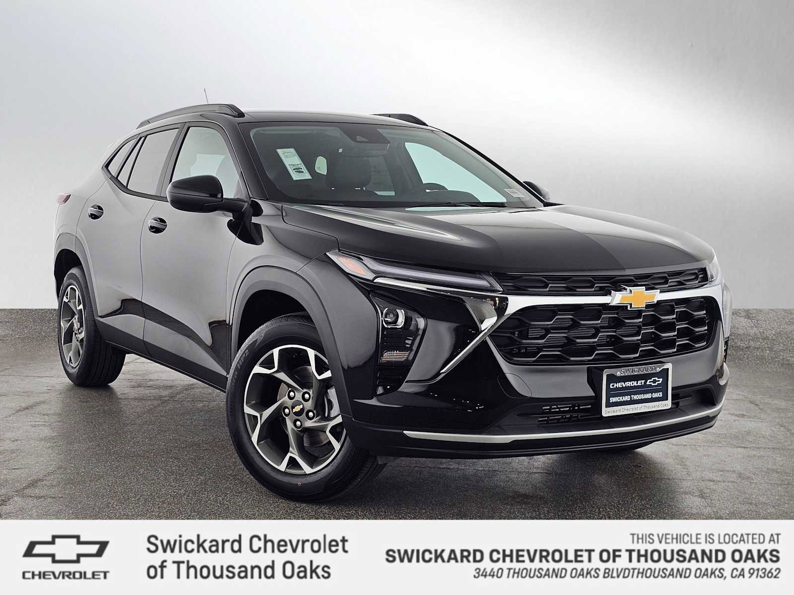 New 2026 Chevrolet Trax LT w/ Driver Confidence Package