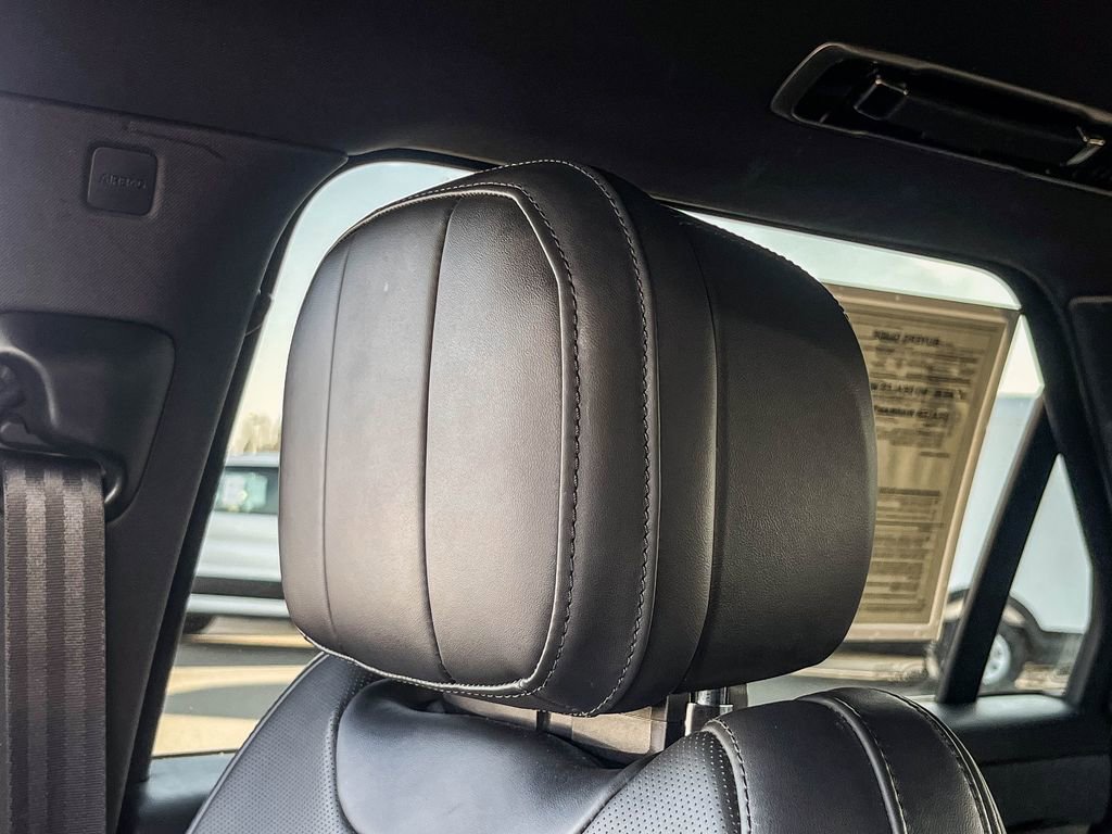 Used 2023 Land Rover Range Rover Sport SE image 52