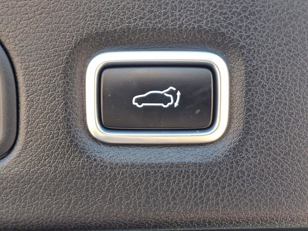 Used 2023 Kia Stinger GT2 image 30