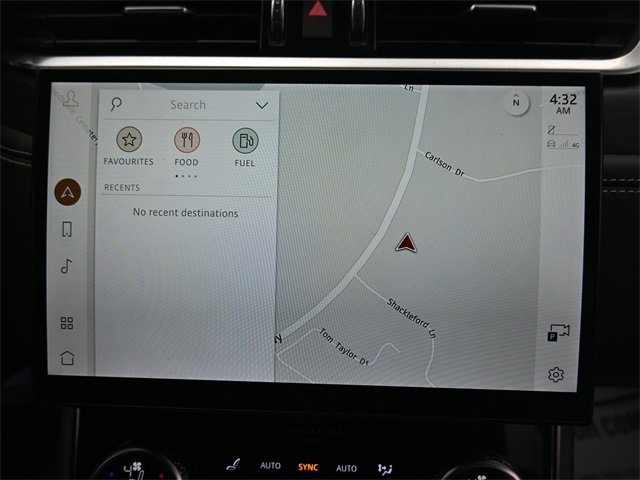 Used 2022 Jaguar XF R-Dynamic SE image 17