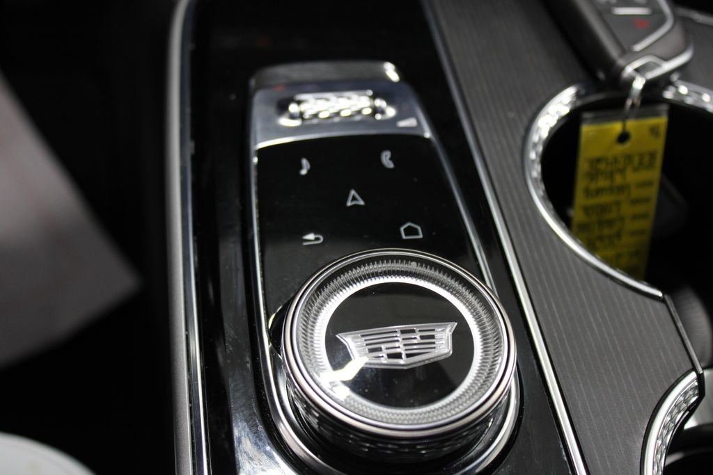 Used 2024 Cadillac Lyriq Luxury image 43