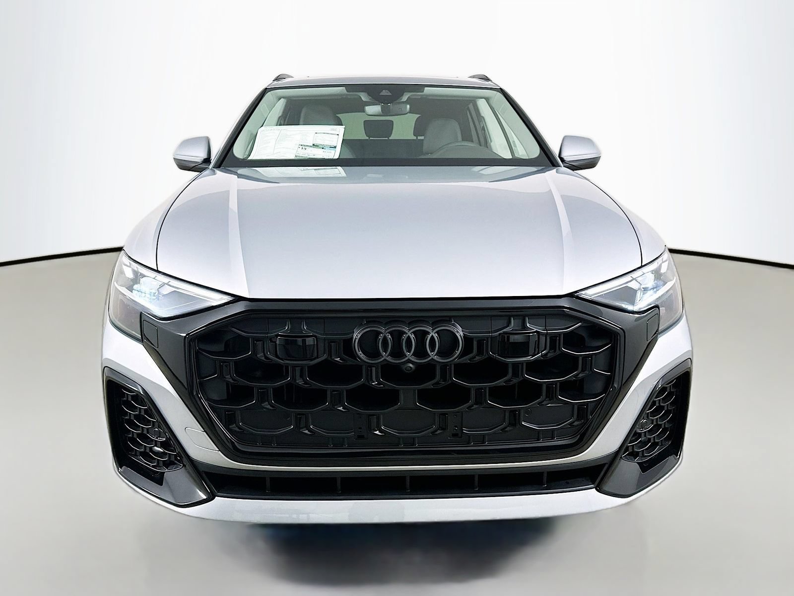 New 2026 Audi Q8 Premium Plus AWD/4WD image 2