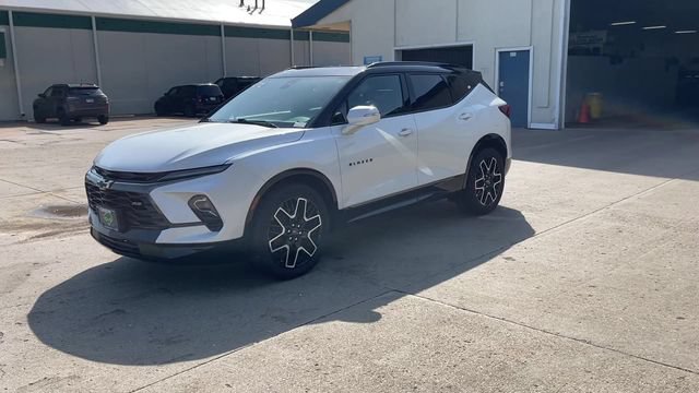 Certified 2024 Chevrolet Blazer RS w/ Driver Confidence II Package AWD/4WD image 4