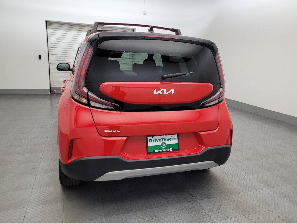 Used 2023 Kia Soul LX w/ LX Technology Package FWD image 6